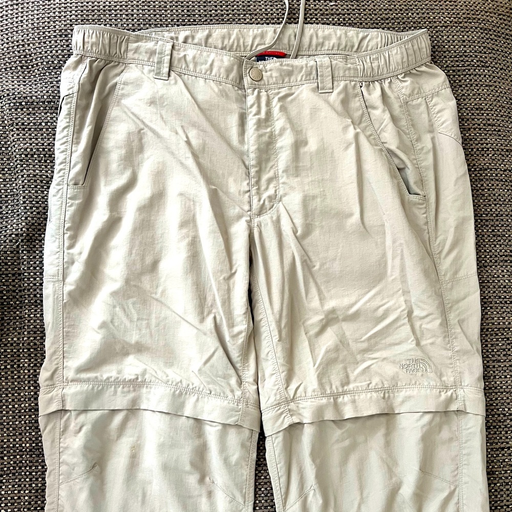 North Face Convertible Pants XL